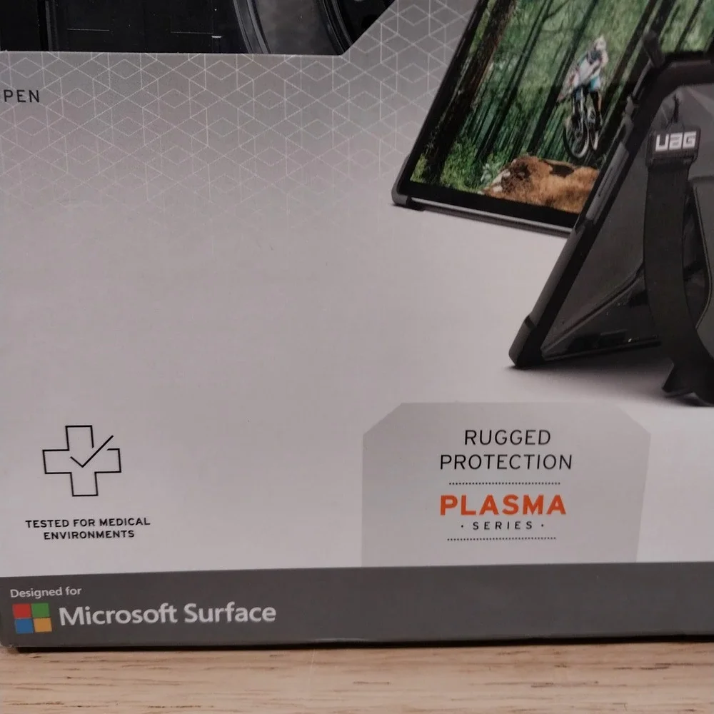 UAG Microsoft Surface Pro 9 Case Plasma Series Rugged Hand Strap Clear Black